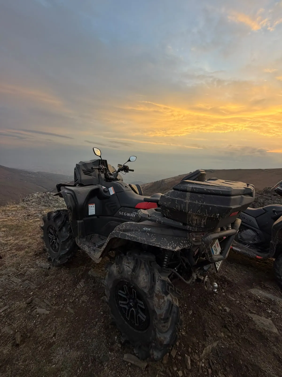 Atv sunset bashinec